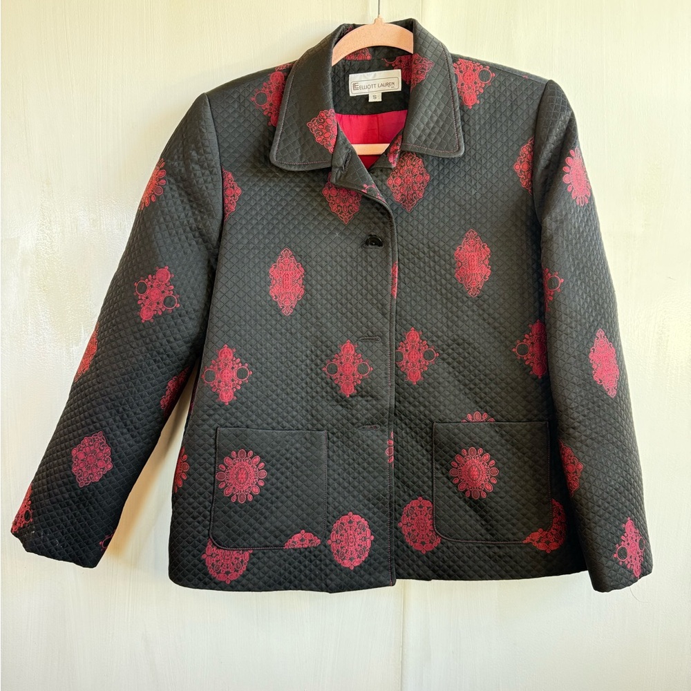 VTG Elliott Lauren Small Quilted Black and Red Jacket
